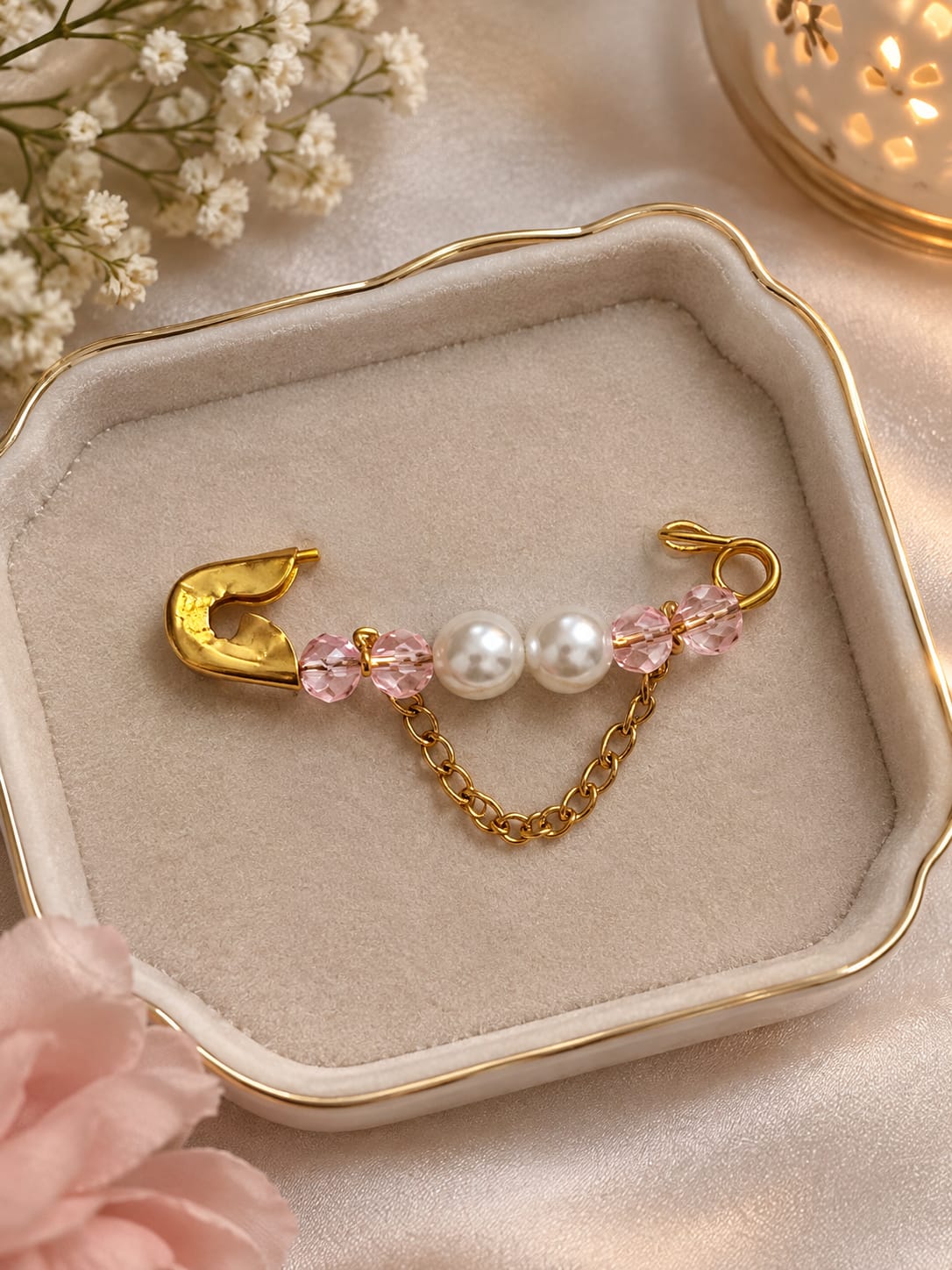 Blush Pearl Pin
